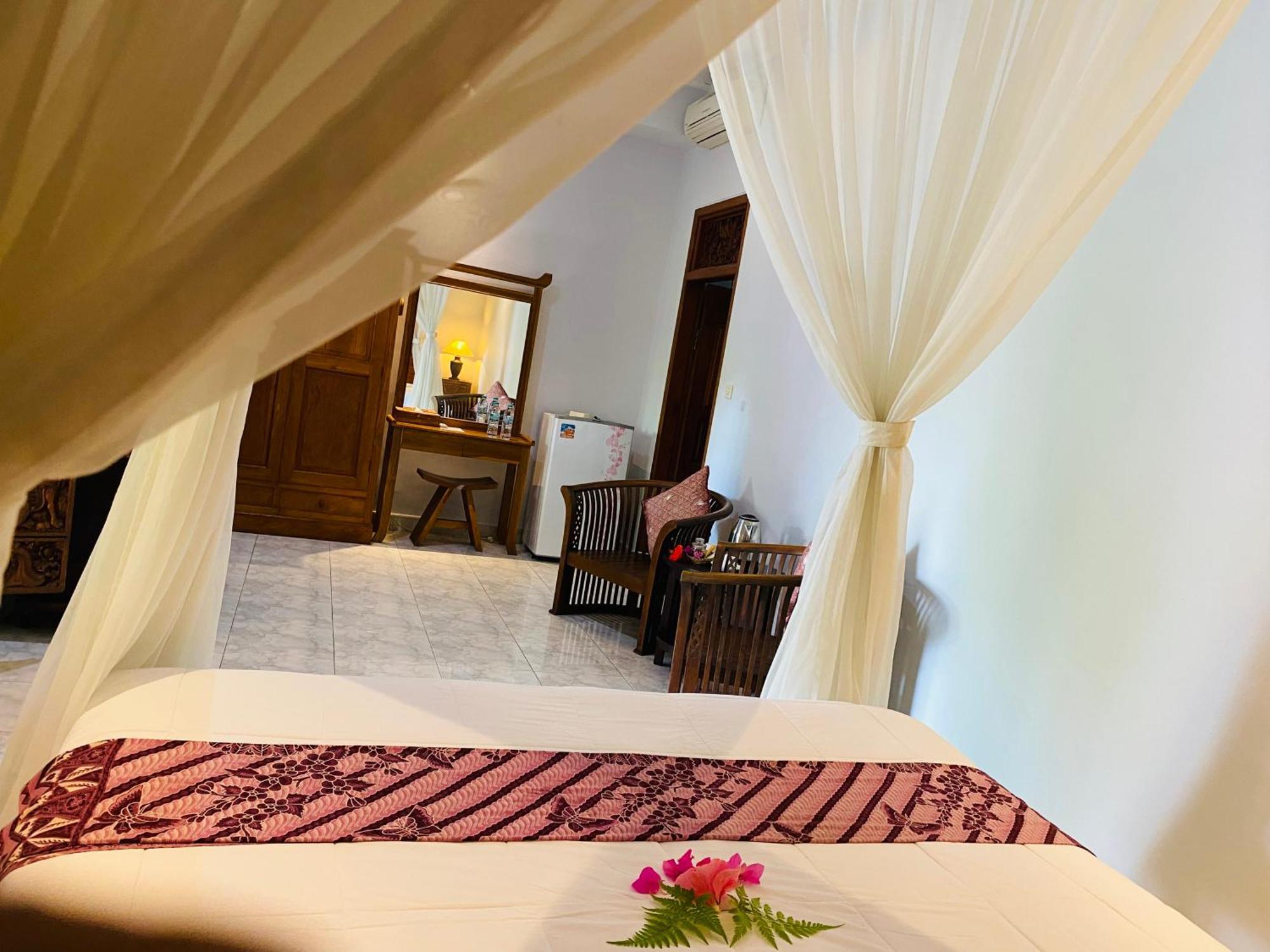 Aura Bisma Guesthouse Ubud  Exterior photo